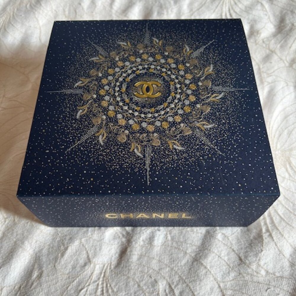 Authentic Chanel limited edition Winter Constellation gift box